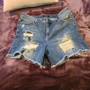 Distressed Denim SHORTS NWOT